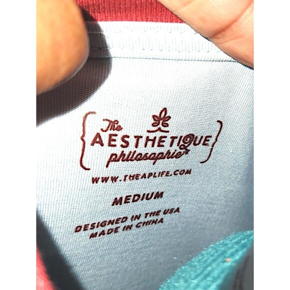 Aesthetique Philosophie Cropped  Fete La Neurodiversitè Graphic T-shirt Size L,M - Picture 3 of 7